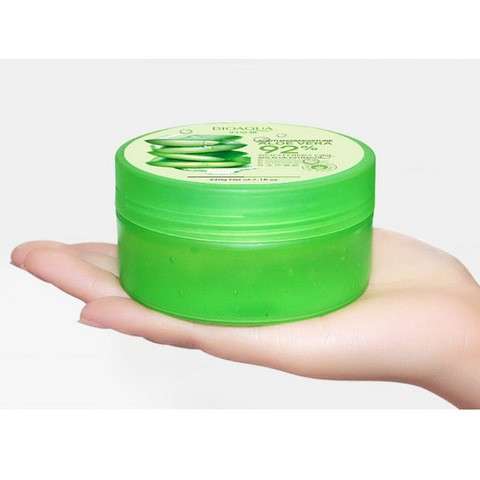 Увлажняющий гель для лица и тела с натуральным соком Aloe Vera, 220гр BioAqua арт. 8370 Увлажняющий гель для лица и тела с натуральным соком Aloe Vera, 220гр BioAqua арт. 8370
