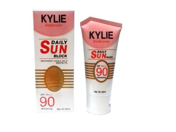 Солнцезащитное средство Kylie " Daily Sun Block SPF PA++ 90 60ml