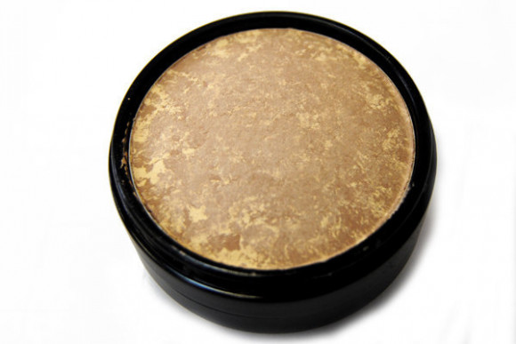 Пудра Chanel The fashionable glamour powdery cake baked 10g