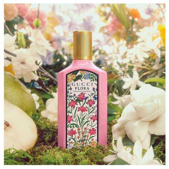 Gucci Flora Gorgeous Gardenia edp for women vaporisateur natural spray 100 ml OAЭ