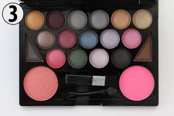 Тени + Румяна Versace Fairytale Princess-limites Version 42g Тени + Румяна Versace Fairytale Princess-limites Version 42g