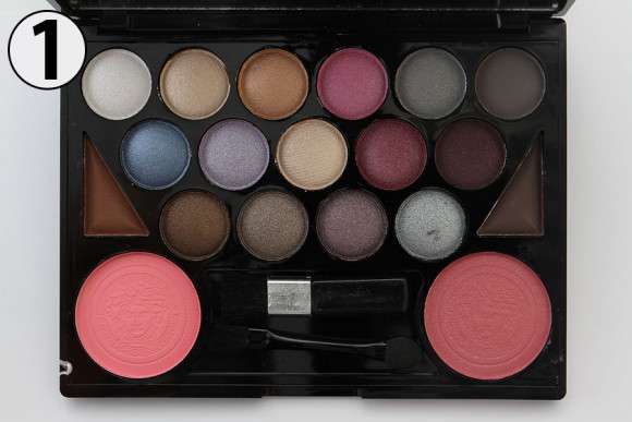 Тени + Румяна Versace Fairytale Princess-limites Version 42g Тени + Румяна Versace Fairytale Princess-limites Version 42g